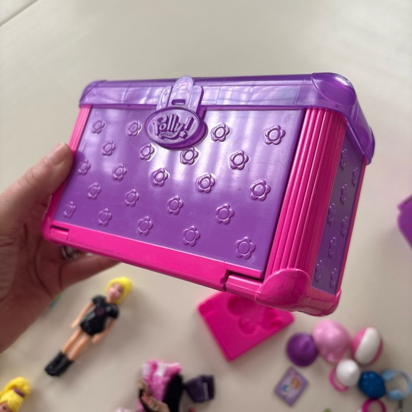 Polly Pocket Adorable Storable Case Dolls Accessories Salon - Picture 9 of 12